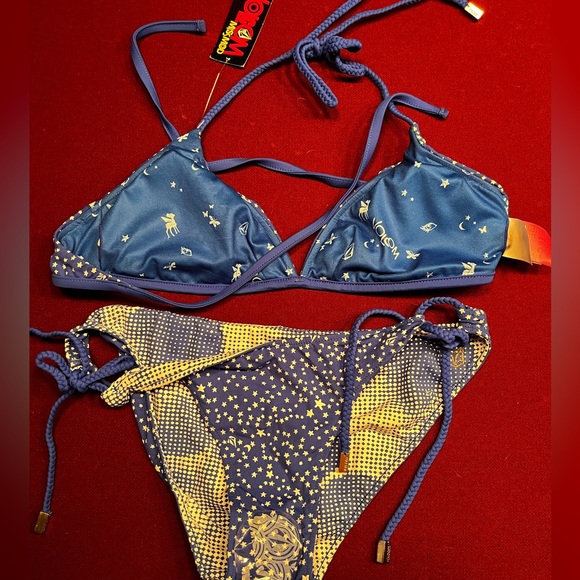 Volcom Reversible Bikini- NEW WITH TAGS, size S - Picture 3 of 3